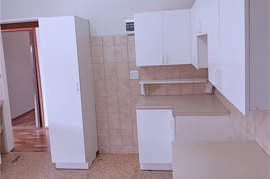 4 Bedroom Property for Sale in Chrismar Western Cape